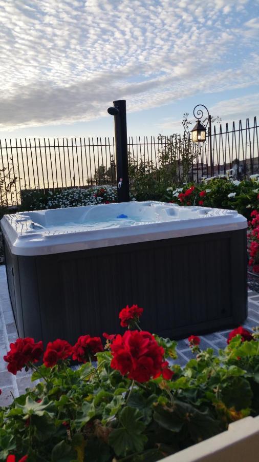 アデヘ Casa Jacinta Con Jacuzziゲストハウス エクステリア 写真